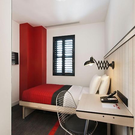 Pod 39 Hotel New York Bagian luar foto