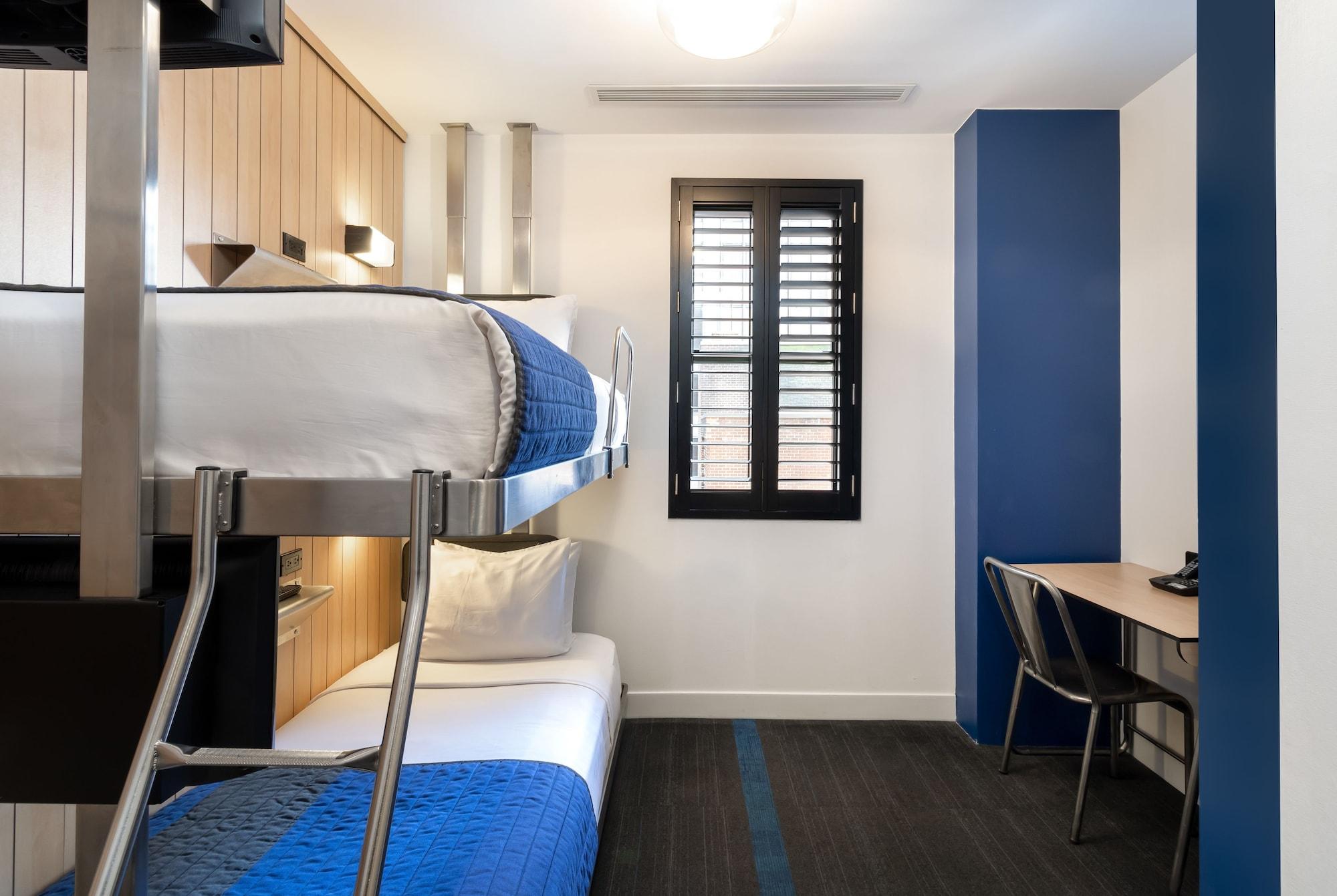 Pod 39 Hotel New York Bagian luar foto