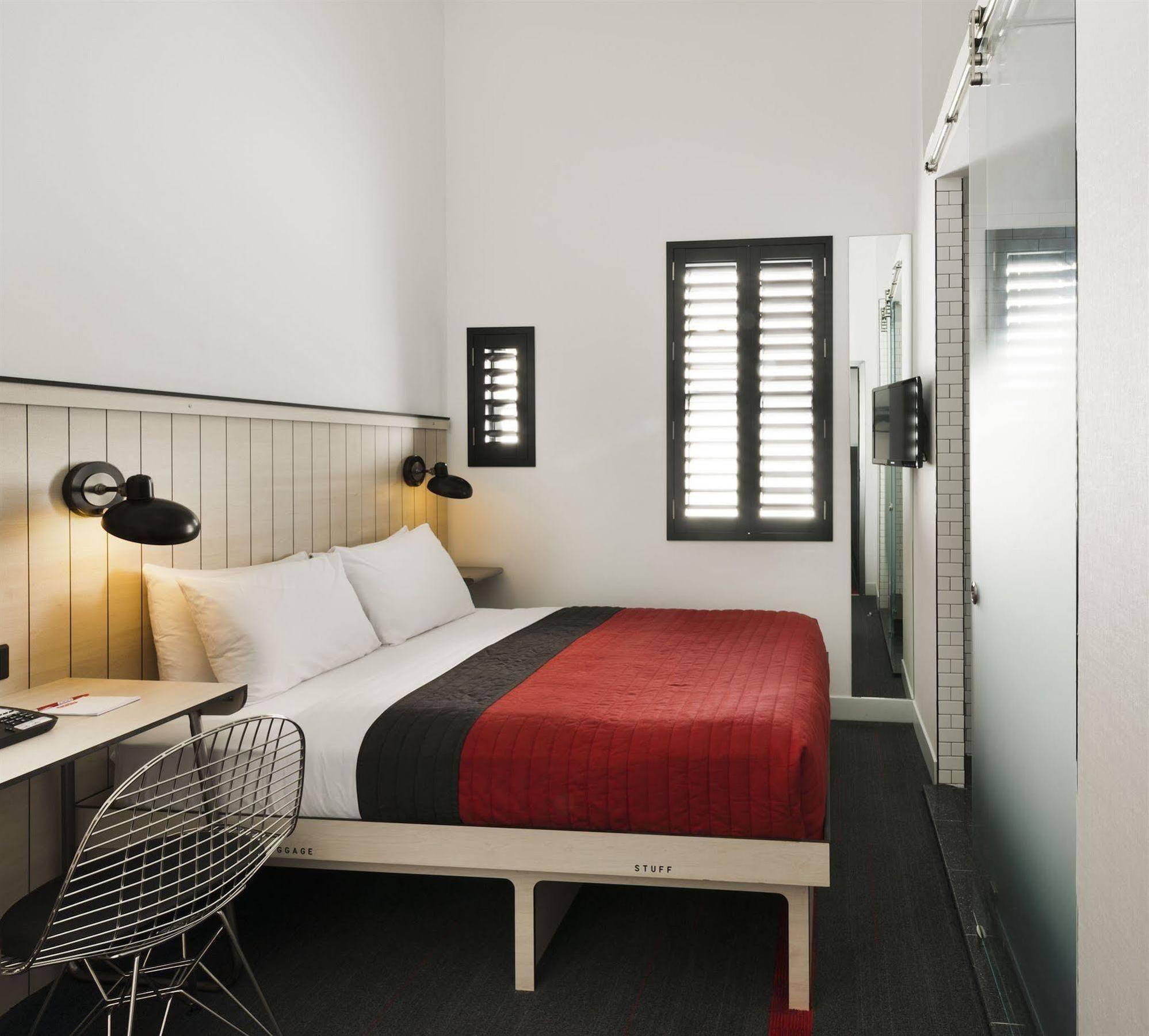 Pod 39 Hotel New York Bagian luar foto